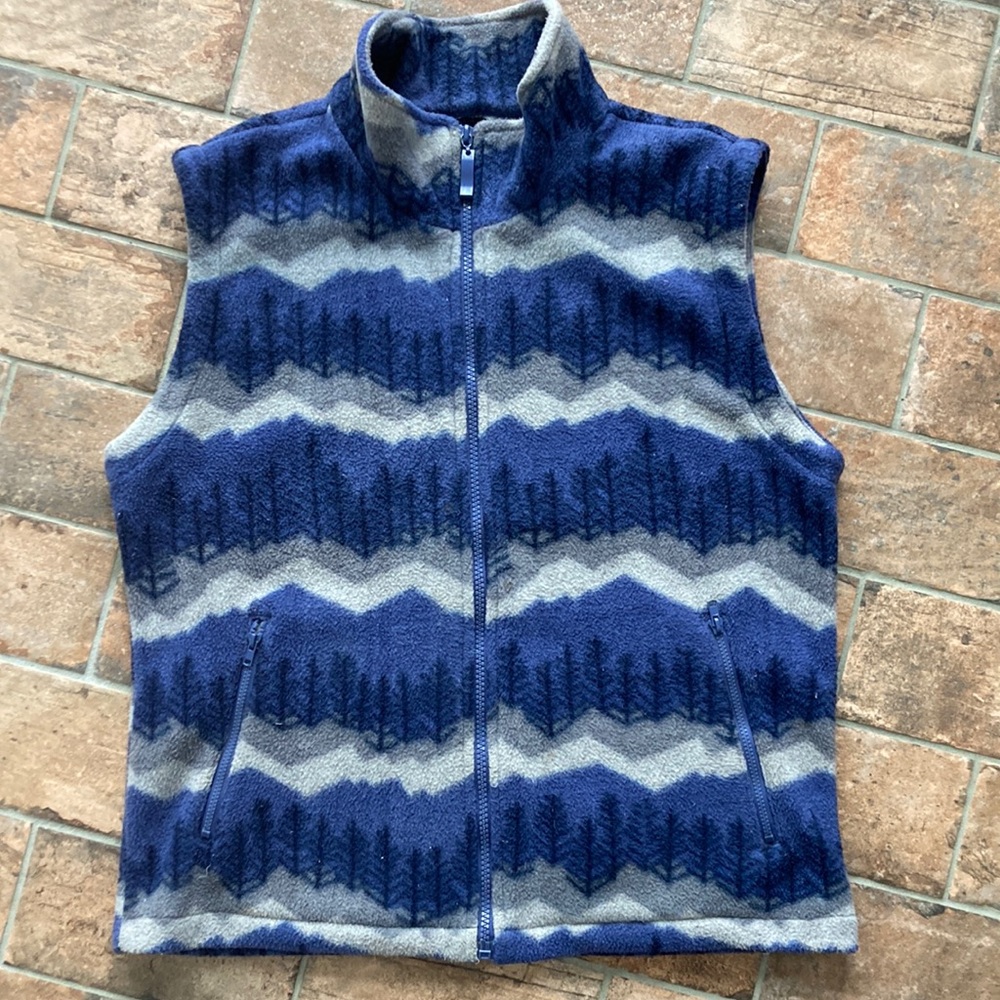Vintage fleece vest